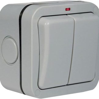 HQ Bargain BG ELECTRICAL - WP42-01 - 20A 20AX Outdoor Switch IP66 2-Gang 2-Way