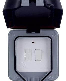 BG ELECTRICAL 13A Switched Fused Connection Unit, IP66