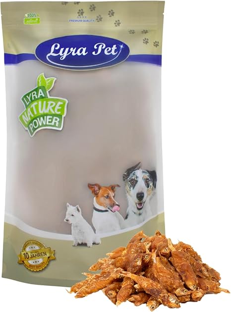Lyra Pet® 1 kg wrap with chicken meat and fish, tasty chew snack, reward and training snack, protein-rich treat for all dogs, low-fat dog food, resealable