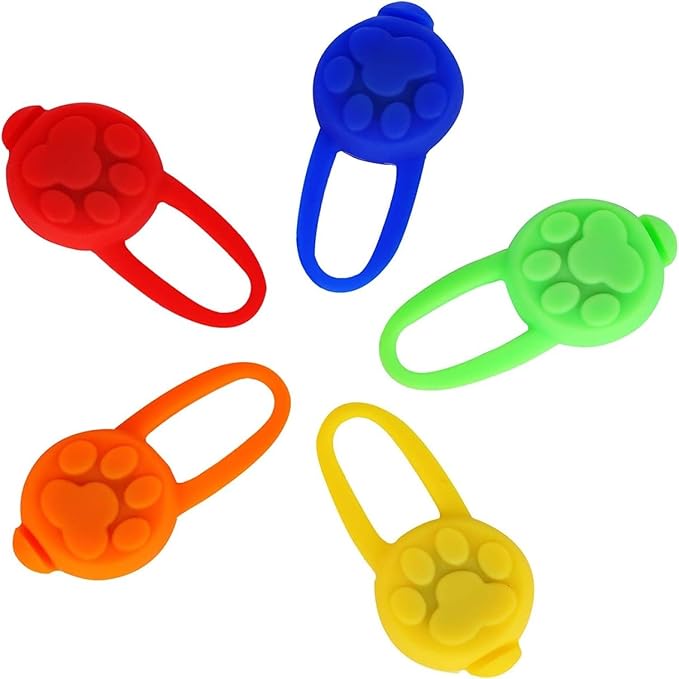 Yizhet Pack of 5 Silicone Dog Light Pendants 3 Modes Light Dog Clip On Headlight Indicator Waterproof Pet Safety Night Running Lights
