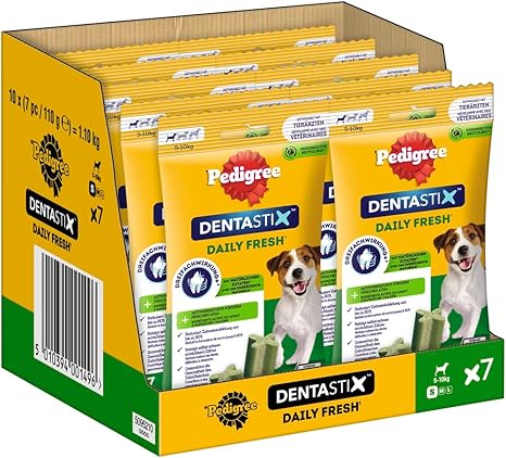 Pedigree Dog Snacks Dog Treats Dentastix Daily Fresh Dental Care 110 g, Pack of 10, (10 x 7 Sticks x 110 g)
