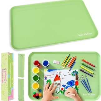 BuntWunder Silicone Mat Large, Craft Mat with Raised Edges, 61 x 41 cm Painting Mat for Children, Silicone Mat for Crafts, Multipurpose Table Mat, Place Mat, Pet Feeding Mat (Green)