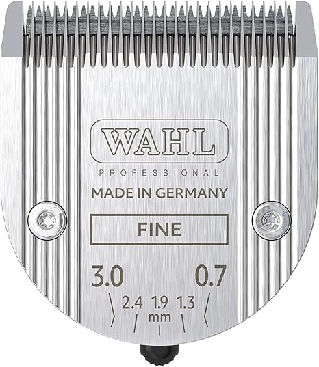 Fine Tooth Interchangeable Blade Set for Bravura, Super Groom, Creativa and Arco Cutting Width 46 mm / Cutting Length: 0.7-3 mm