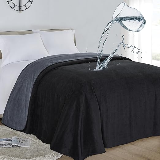 Waterproof Blanket 230 x 230 cm - Love Blanket Waterproof with 3-Layer Wet Protection, 100% Leak-Proof Bedspread for Baby, Adults & Pets, Suitable for Bed & Sofa, Easy to Clean
