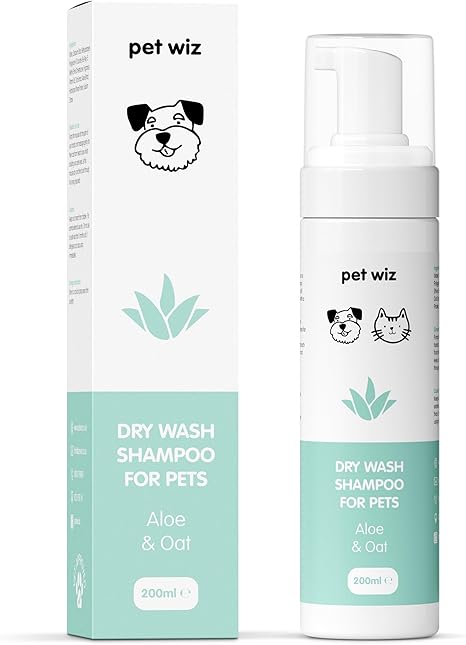 Dry Wash Shampoo for Pets - Soothing & Deodorising, Natural Ingredients, Quick Drying & No Rinsing Required (Aloe Vera and Oatmeal)