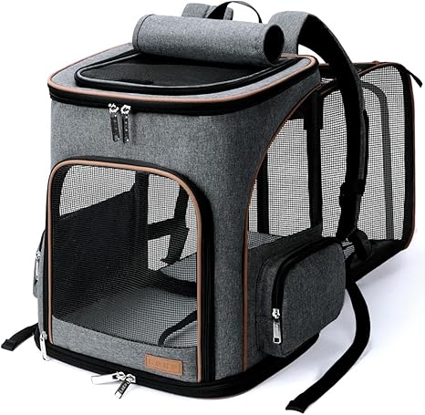 Lekesky Expandable Backpack for Cats and Small Dogs, Foldable Pet Backpack with Inner Safety Lead and 2 Pet Mats, Grey