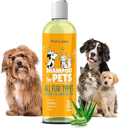 FIRSTPAW 500 ml Dog Shampoo with Aloe Vera - Dog Shampoo, Puppy Shampoo and Cat Shampoo - Suitable for Sensitive Skin, 100% Vegan Deep Cleaning Shampoo for All Dog Breeds and Fur Types