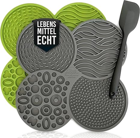 KaraLuna Lick Mat for Dogs I Food Safe by TÜV SÜD Tested I 23 x 23 cm I 2 Pieces + Spatula I Dog Lick Mat Dog Lick Mat Dog Cat Dog Lick Mat Lick Mat