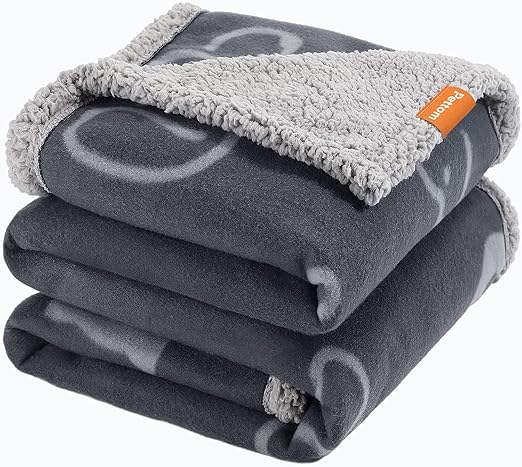 PETTOM Waterproof Dog Blanket, 152 x 127 cm, Sherpa Fleece Blanket Dog, for Medium and Large Dogs, Pet Blanket, Fluffy and Soft, Dog Blanket Sofa with Double Side, Washable, Grey